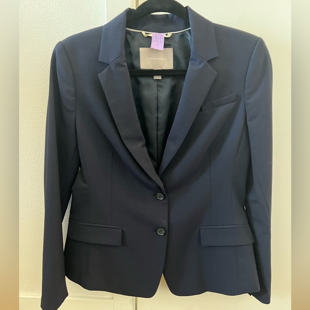 Banana republic navy blue suit jacket size 8 petite lined